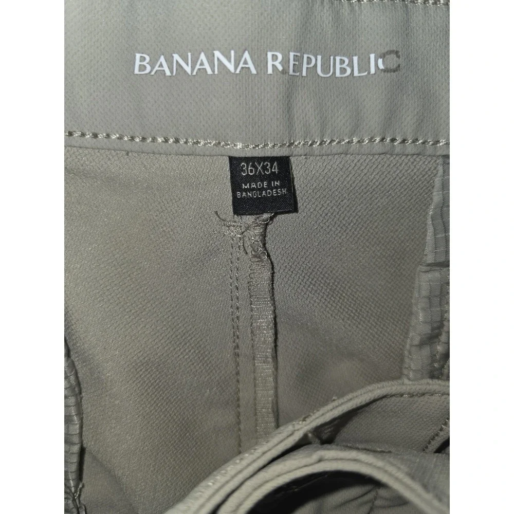 Banana Republic Performance Chino Golf Beige 36×34 Pants